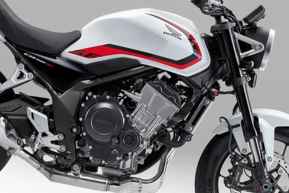 ホンダ新型CB400SF E-Clutchが100万円切りの99万8800円で発売決定「安くてびっくり」の声