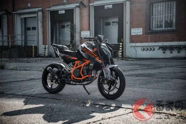 中免で乗れるKTM「390 DUKE」が約83万円で登場！ WPブレーキ搭載のフルモデルチェンジ