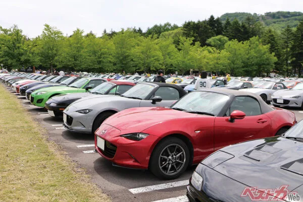 ロードスター新色「ジンクグリーンメタリック」世界初公開!軽井沢ミーティングで40周年記念車もサプライズ発表