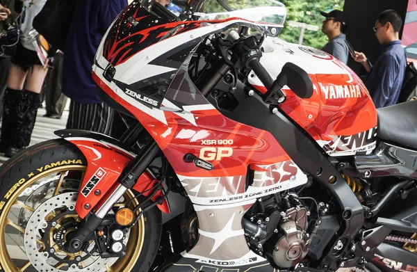 ゼンゼロ×ヤマハ XSR900 GPリアル展示に歓喜の声、販売望むファン続出