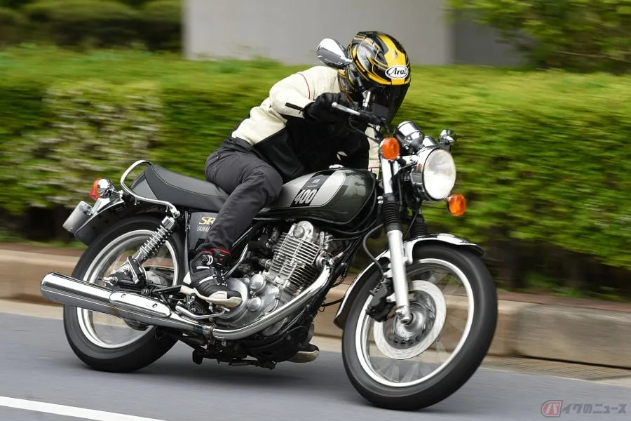 ヤマハSR400で蘇る！キックスタート成功のカギは「上死点」にあり