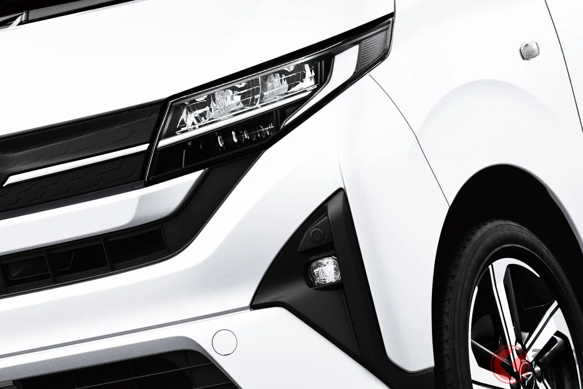 ダイハツ・ムーヴがさらに進化！136万円台から全車スライドドア標準装備の新型軽ワゴン