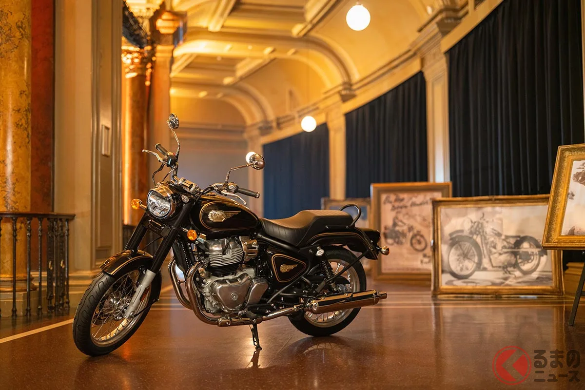 ロイヤルエンフィールド「ブリット650」新車100万円切る! 手描きピンストライプの超ヴィンテージ感