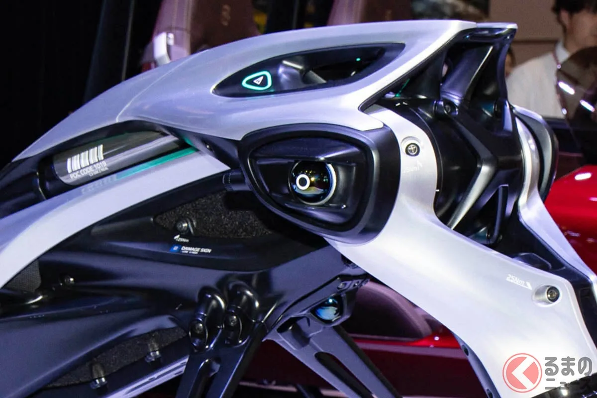 ヤマハ「モトロイド:ラムダ」が世界デザイン賞受賞！AIで進化するバイクとは