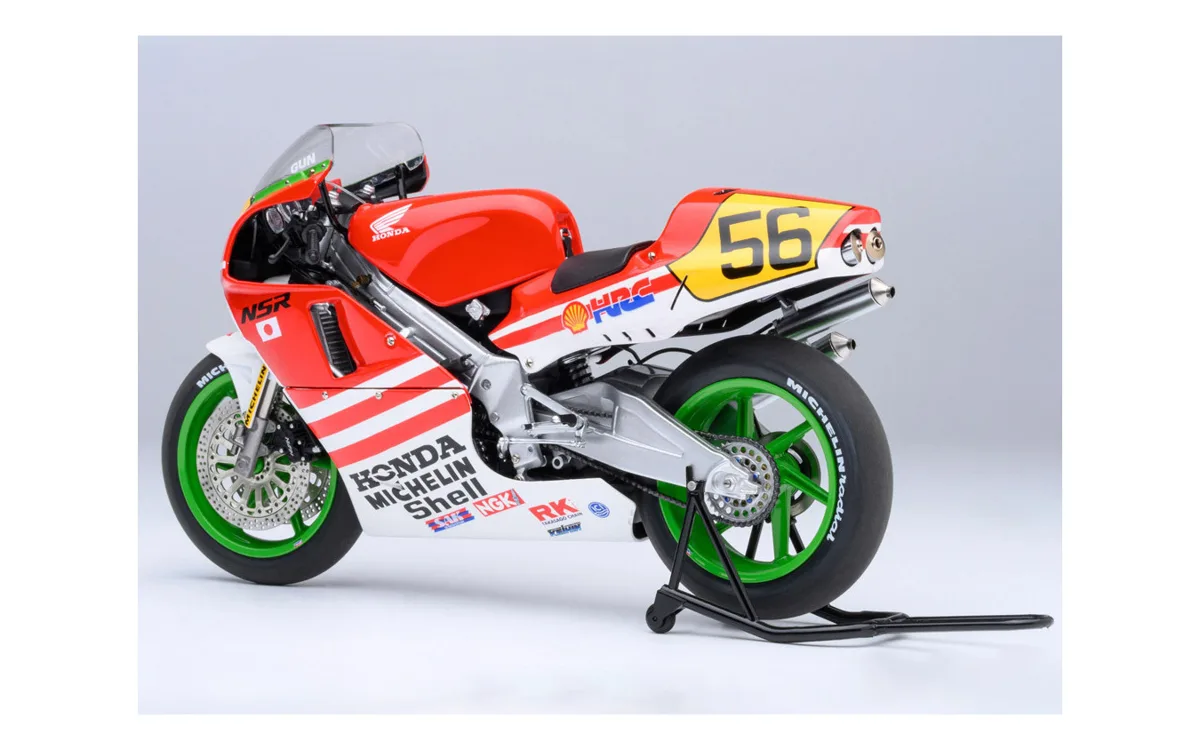 『バリバリ伝説』ファン必見! ホンダNSR500&CB750Fの1/12モデルが小田原に