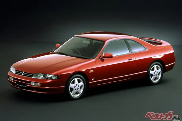R34スカイラインが熱い!R33の反省から生まれた最後のRBエンジン直6モデルの真実